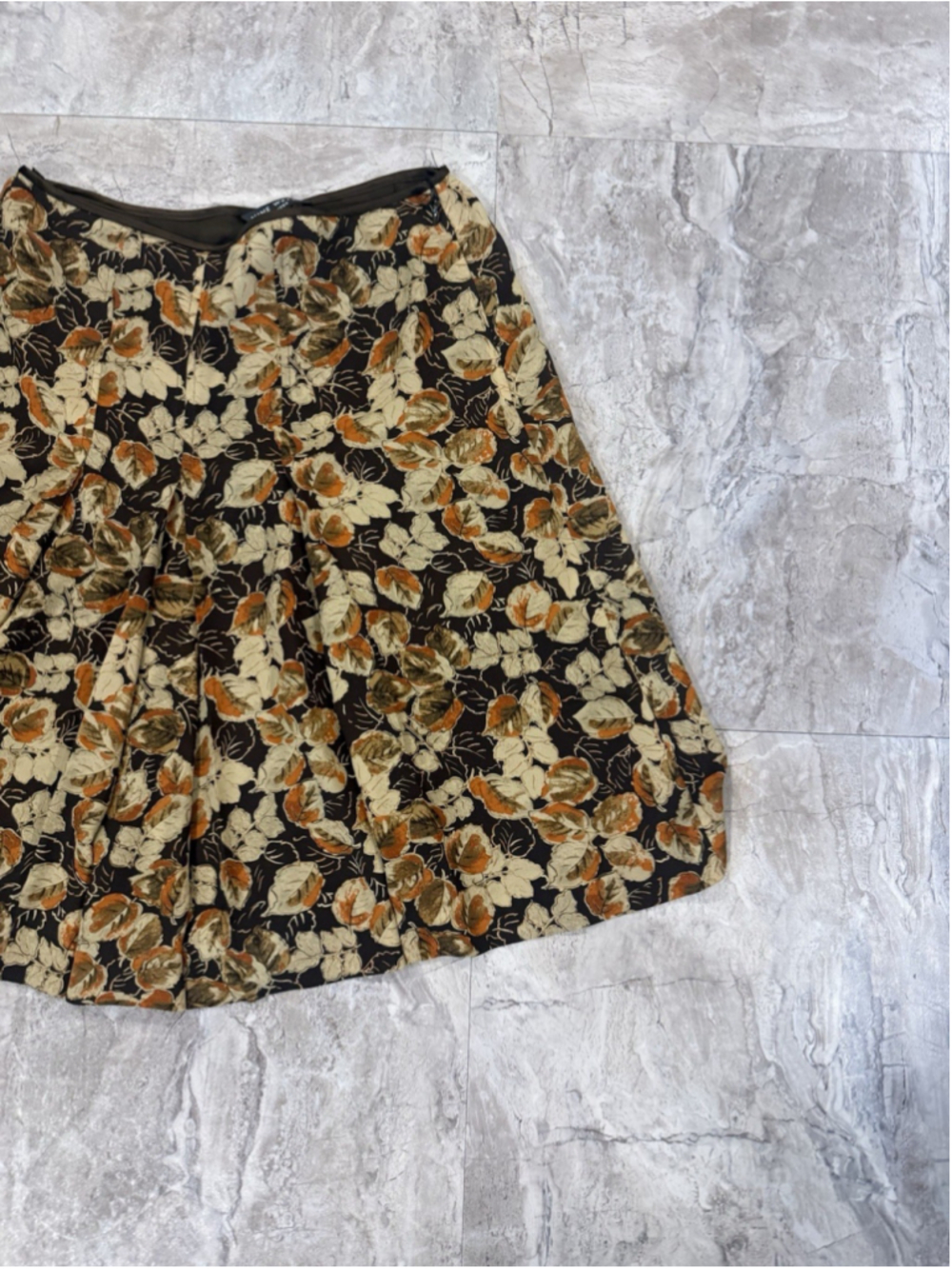 VTG Nine West 100% Silk Brown Earth Rome Leaf Print Pleated Midi Skirt Sz 4